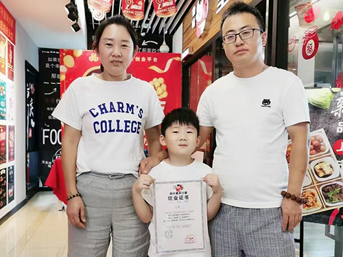 恭喜安徽合肥王女士 成功加盟渝味重庆小面！